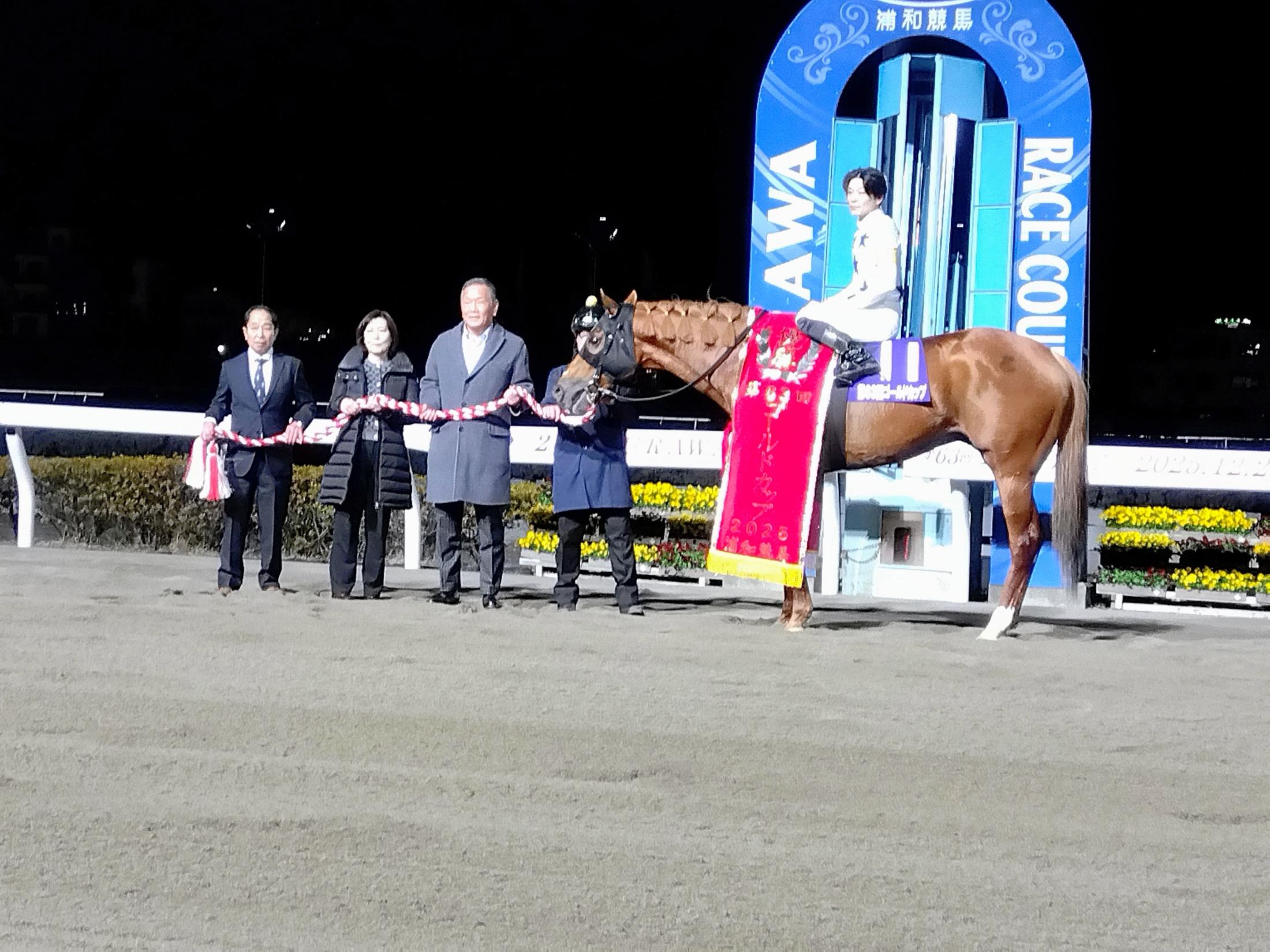 ���������ϡ۱��¡�������ɥ��åס����ֿ͵��Υ२�å��������Ͽ�Ⱦ���δ����ǽžޣ֣�