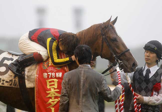 競馬】オルフェーヴル 三冠達成記念zippo おそ