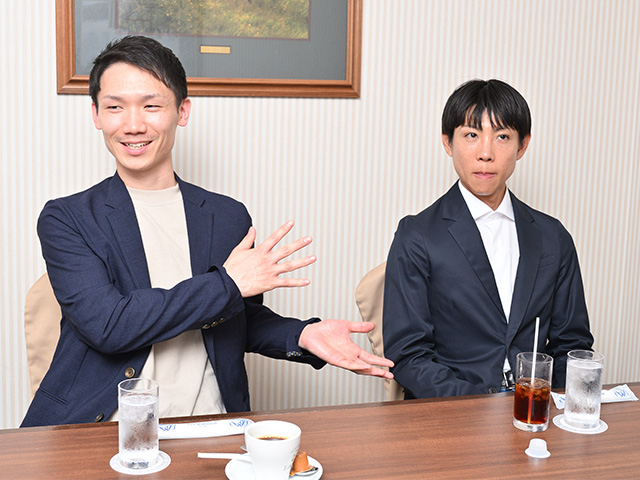 withͤ