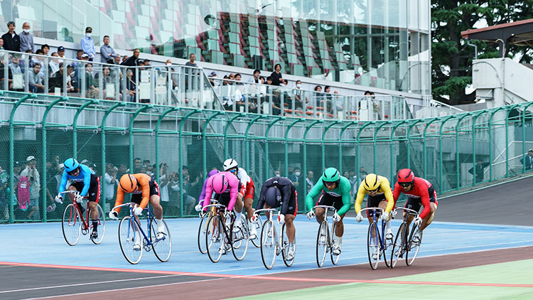 準決勝12Rゴール前(写真提供:チャリ・ロト)