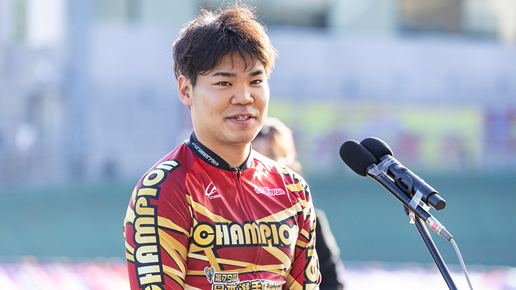 吉田拓矢(撮影:北山宏一)