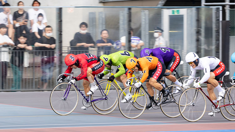 【京王閣競輪G3予想】決勝、準決勝、初日特選の予想は!? プロ予想家たちの予想印は？無料予想も公開中！｜ 東京オーヴァルカップレース