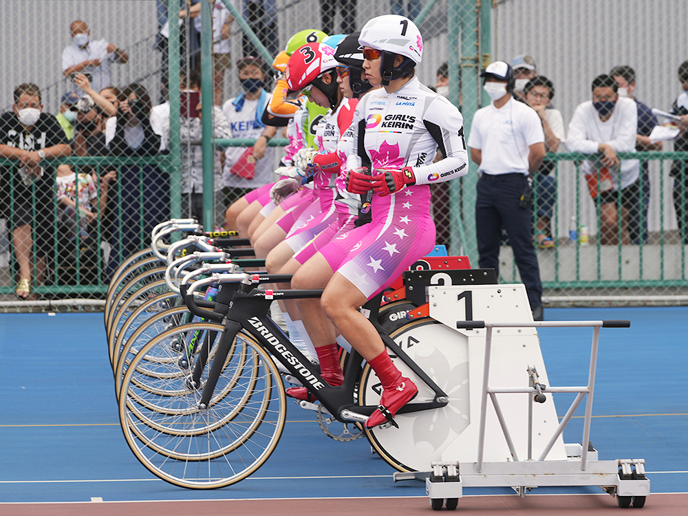 【名古屋競輪予想】児玉碧衣と石井寛子と小林莉子の三つ巴か ガールズグランプリへ向けた重要な一戦 / 名古屋競輪G2ティアラカップ