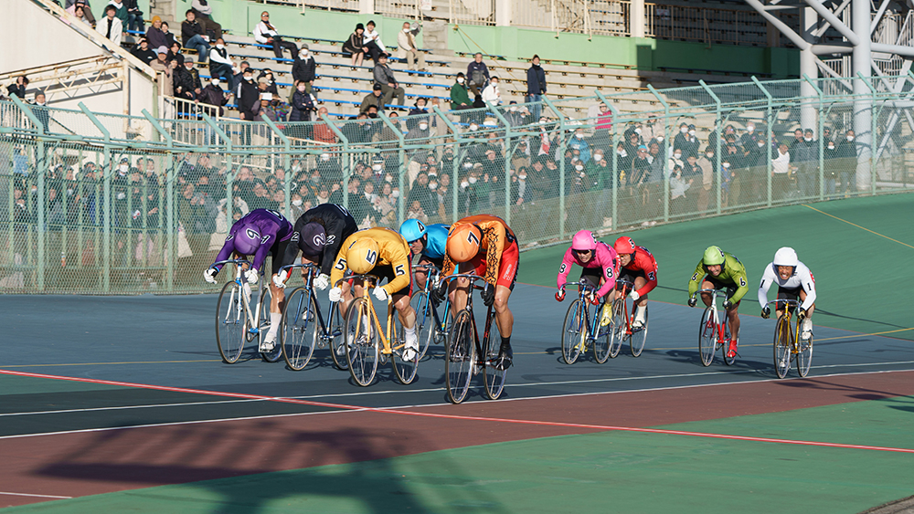準決勝12Rゴール前(写真提供:チャリ・ロト)