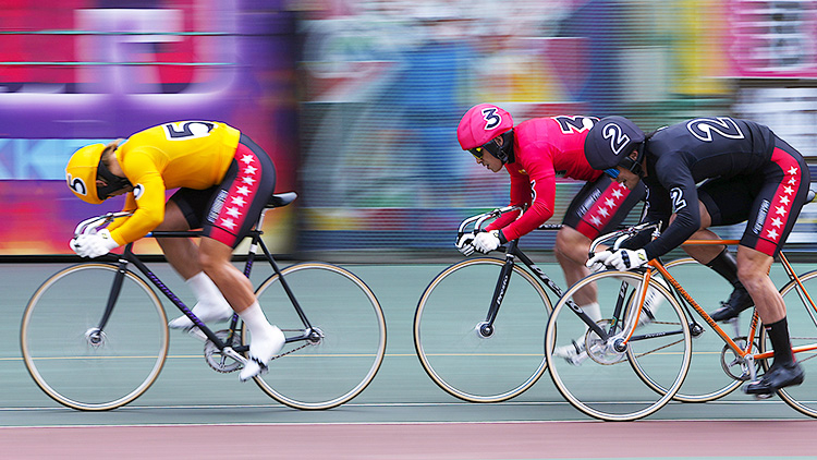 【川崎競輪G3予想】準決勝と決勝の予想は!? プロ予想屋たちの予想印は？｜大阪・関西万博協賛2024