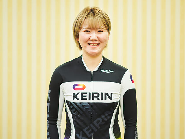 期間限定！女子競輪選手 石井寛子さんのサイン入りウェア - ウエア