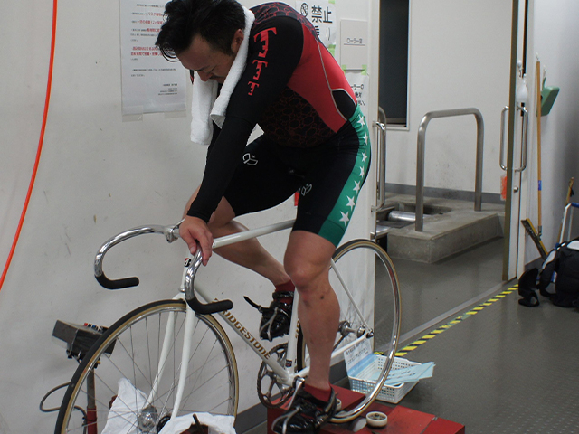 川崎競輪 ミッドナイト スーパーダッシュマンの大竹哲也はいつも 裸逃げ 競輪ニュース Netkeirin ネットケイリン