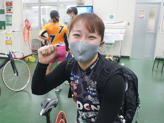 ガールズ 松戸競輪 高木真備に真っ向勝負を挑んだ飯田風音 競輪ニュース Netkeirin ネットケイリン
